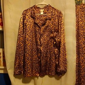 Pink 2x cheetah pajamas